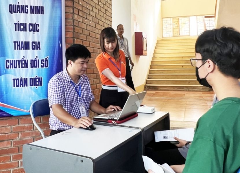 Đánh giá tư duy xét được gần 40 trường